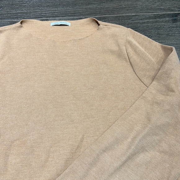 Zara beige sweater - Picture 2 of 2